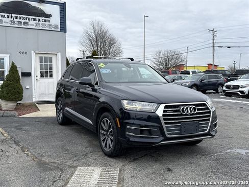 Used 2017 Audi Q7 3.0T Premium Plus image 3