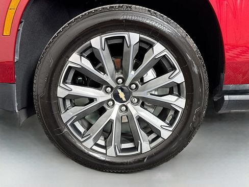 Used 2026 Chevrolet Tahoe High Country AWD/4WD image 33