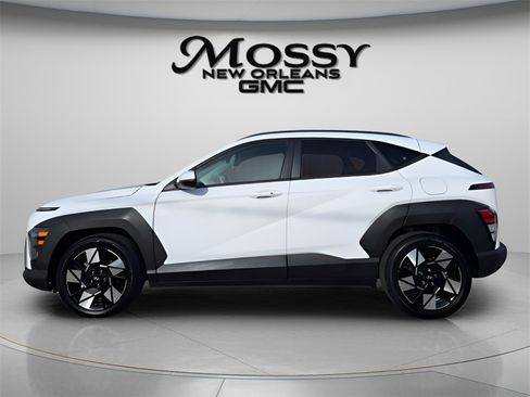 Used 2024 Hyundai Kona SEL image 8