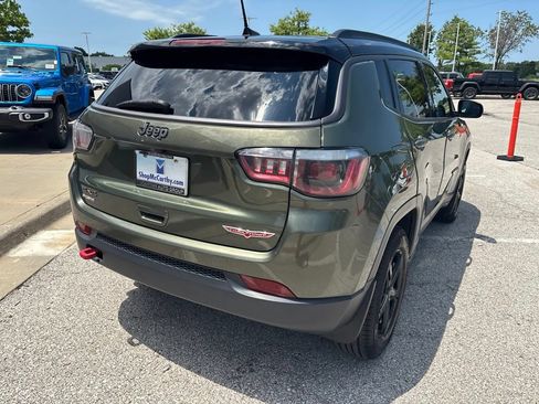 Used 2019 Jeep Compass Trailhawk AWD/4WD image 28