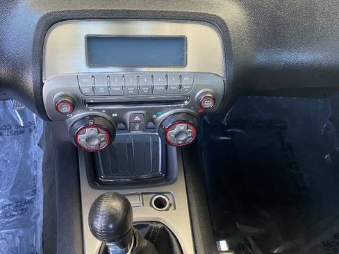Used 2010 Chevrolet Camaro LS RWD image 20