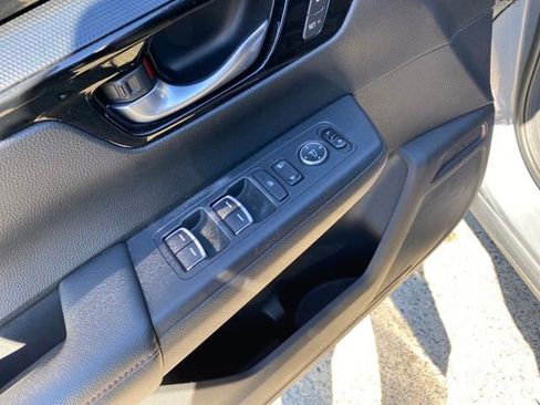 Used 2023 Honda CR-V Sport Touring image 17