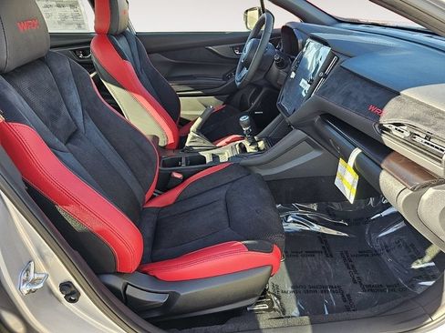 Used 2025 Subaru WRX Limited AWD/4WD image 19