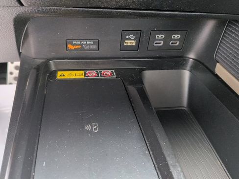 Certified 2025 Toyota Camry SE w/ Multimedia Upgrade Package FWD image 25