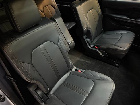 Used 2023 Ford Expedition Max Platinum image 52