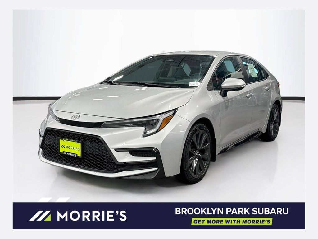 Used 2023 Toyota Corolla SE w/ Carpet Mat Package (TMS) FWD image 1