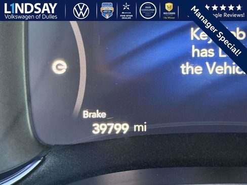 Used 2019 Chrysler Pacifica Limited w/ Advanced Safetytec Group image 26