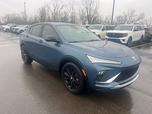 Used 2024 Buick Envista Sport Touring w/ Convenience I Package image 4