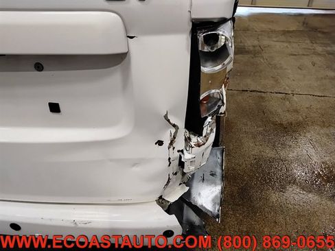 Used 2021 Nissan NV200 SV w/ Back Door Glass Package image 16