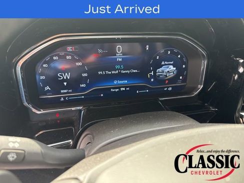 Used 2025 Chevrolet Silverado 1500 LT image 5