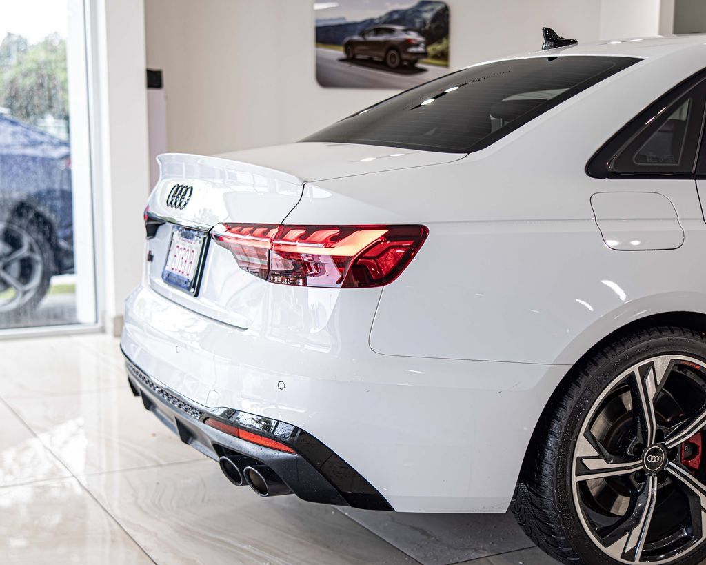 Used 2023 Audi S4 Prestige AWD/4WD image 12