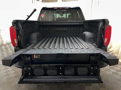 Used 2022 GMC Sierra 1500 AT4 w/ AT4 Premium Package AWD/4WD image 49
