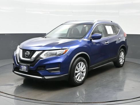 Used 2018 Nissan Rogue SV FWD image 2