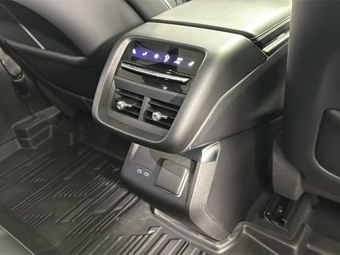 Used 2024 Cadillac Lyriq Luxury w/ LPO, Floor Liner Package image 37