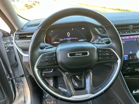 Used 2021 Jeep Grand Cherokee L Limited image 14