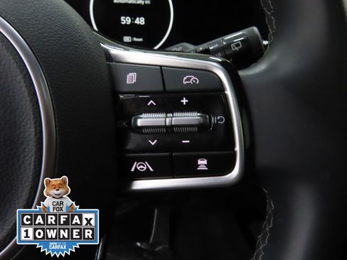 Used 2024 Kia Sorento SX image 13