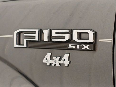 Used 2019 Ford F150 XL w/ Equipment Group 101A Mid AWD/4WD image 41