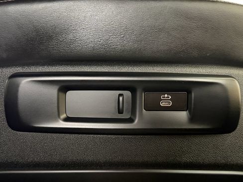 Used 2019 BMW X5 xDrive40i w/ Luxury Seating Package AWD/4WD image 35