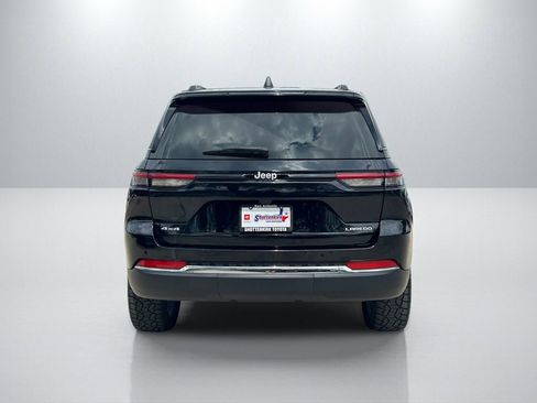 Used 2024 Jeep Grand Cherokee Laredo X image 6