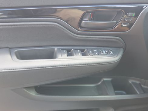 New 2026 Honda Odyssey Touring image 19