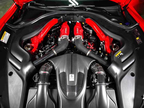 Used 2021 Ferrari Roma image 26