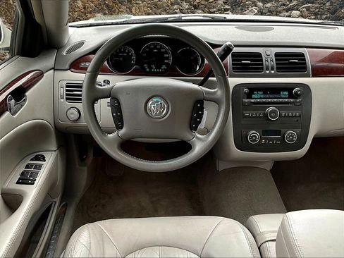 Used 2007 Buick Lucerne CXL image 5
