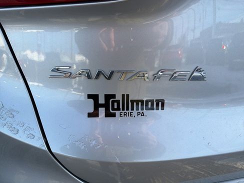 Used 2021 Hyundai Santa Fe SEL w/ Convenience Package image 10