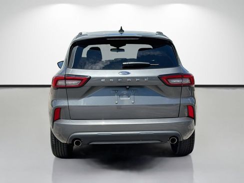 Used 2023 Ford Escape ST-Line FWD image 4