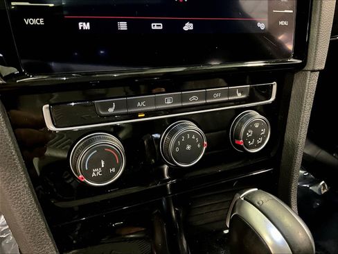 Used 2019 Volkswagen GTI S FWD image 15