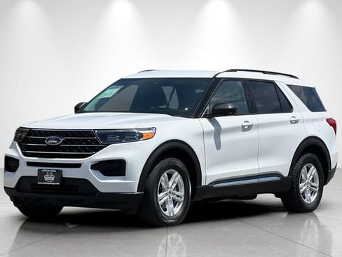 Used 2022 Ford Explorer XLT RWD image 8