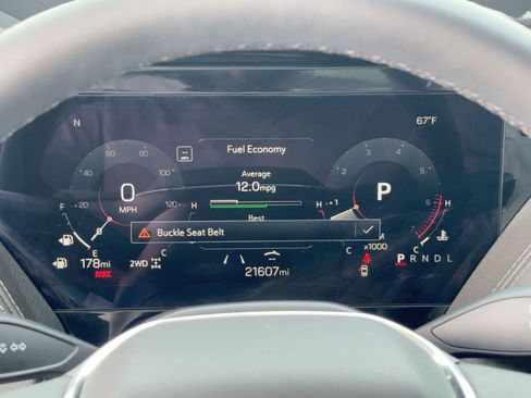 Used 2025 GMC Yukon Denali w/ Sun & Power Step Package image 20