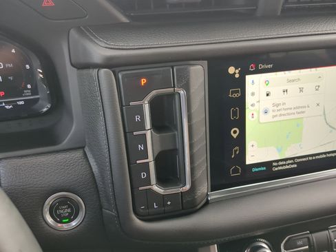 Used 2023 GMC Yukon XL Denali AWD/4WD image 19