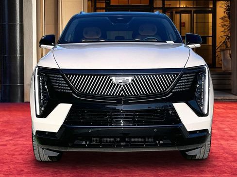 New 2026 Cadillac Escalade IQL Sport 2 AWD/4WD image 3