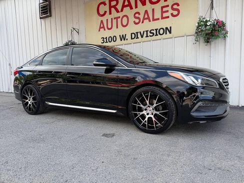 Used 2016 Hyundai Sonata Sport FWD image 2
