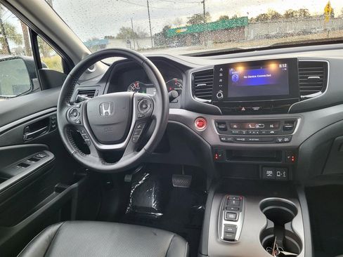 Certified 2023 Honda Ridgeline RTL image 16