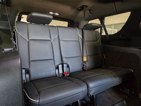 Used 2023 Cadillac Escalade ESV Premium Luxury AWD/4WD image 32