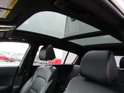 Used 2020 Kia Sportage SX AWD/4WD image 11