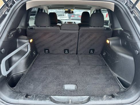 Used 2017 Jeep Cherokee Latitude image 17
