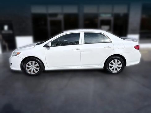 Used 2009 Toyota Corolla image 2