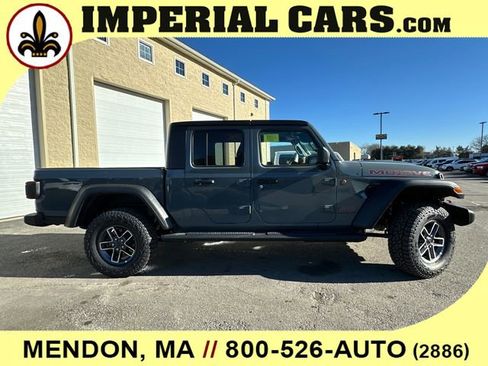 New 2026 Jeep Gladiator Mojave image 13