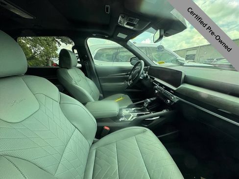 Certified 2024 Kia Telluride SX X-Pro AWD/4WD image 3