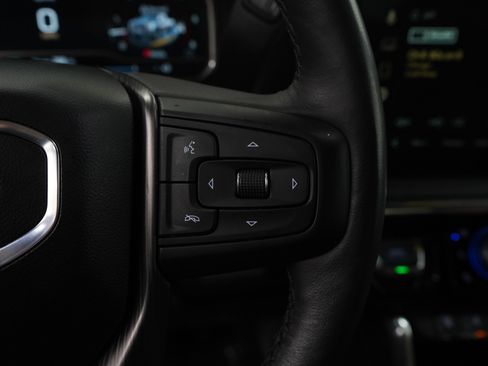 Used 2024 GMC Sierra 2500 Denali Ultimate AWD/4WD image 19