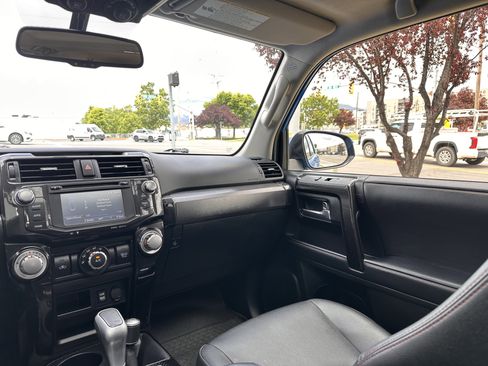 Used 2019 Toyota 4Runner TRD Pro AWD/4WD image 34