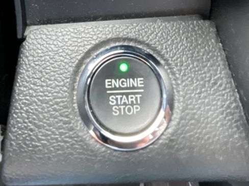 Used 2016 Ford F150 Platinum w/ Equipment Group 701A Luxury RWD image 22