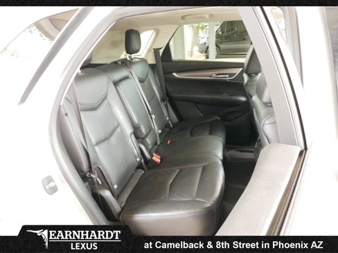 Used 2019 Cadillac XT5 Premium Luxury AWD/4WD image 3