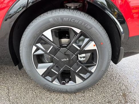 New 2026 Kia Sportage SX FWD image 26
