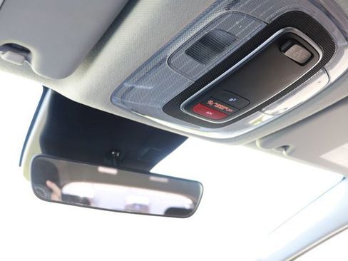 Used 2025 Hyundai Kona SEL image 23