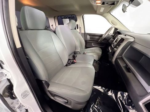 Used 2018 RAM 1500 Express w/ Express Value Package AWD/4WD image 19
