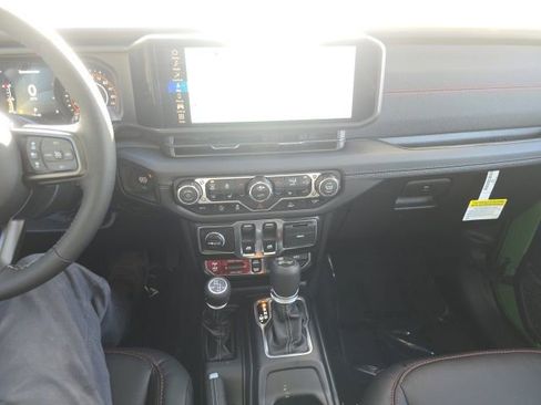 New 2026 Jeep Wrangler Rubicon w/ Technology Group image 23