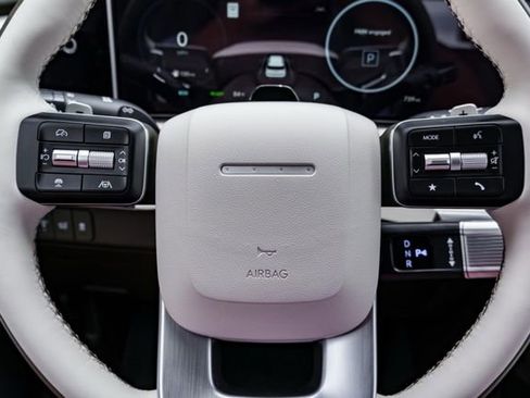 New 2025 Hyundai Santa Fe Calligraphy FWD image 10